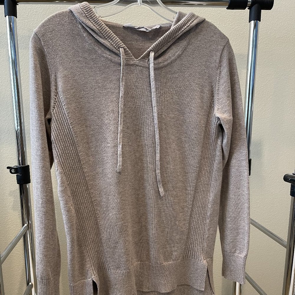 Athleta Drawstring Hooded Sweater XS in Fawn - EUC (112)